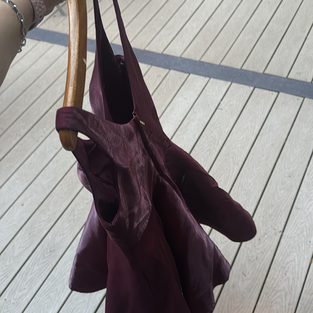 Xscape Elegant Burgundy Sleeveless Dress size 8 NWOT. Never worn. dark red